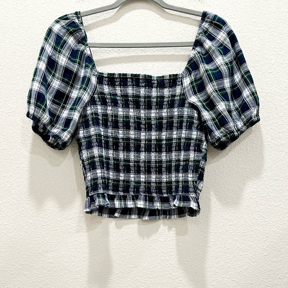 NWOT! AMERICAN EAGLE Green Plaid Smocked Balloon Sleeve Top! - Picture 4 of 4